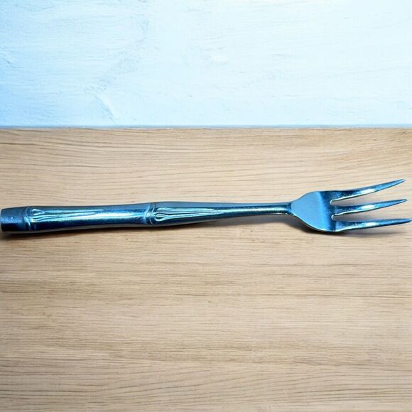 1 DH Oxford Hall OXH14 Bamboo Cocktail Fork Flatware Japan  Seafood  Disc 5 3/4 - Picture 2 of 9